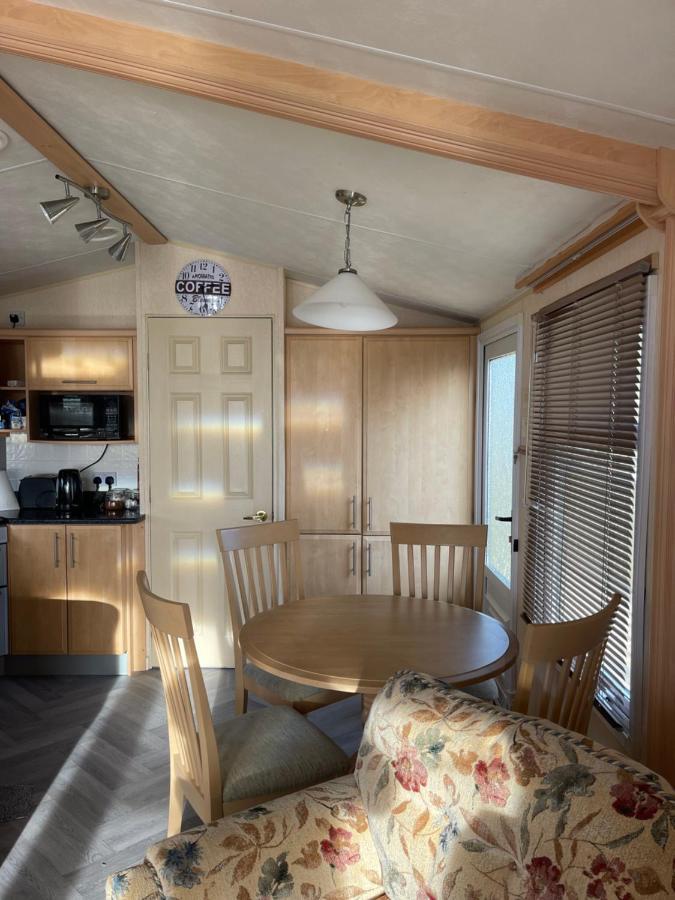 Immaculate 2-Bed Static Caravan At Monrieth Newton Stewart Ngoại thất bức ảnh